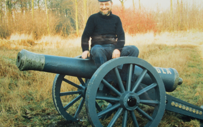 Kanonnenclub weer aan de slag op fort Sabina